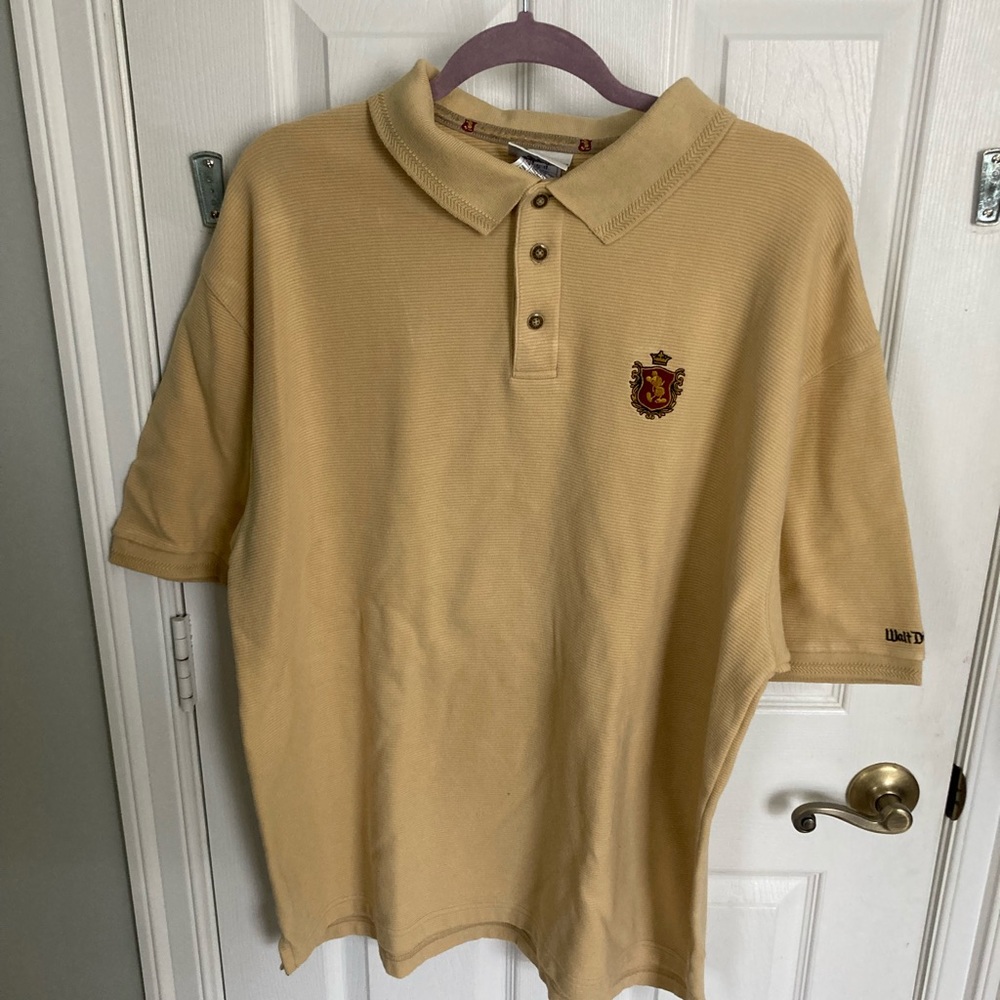 Disney Magic Kingdom XL polo